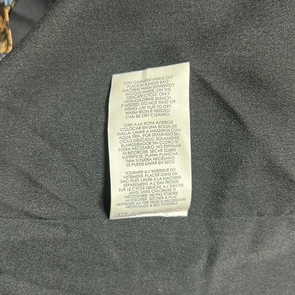 CAbi Floral Poise Bell Sleeve Dress Size XL - Picture 7 of 7